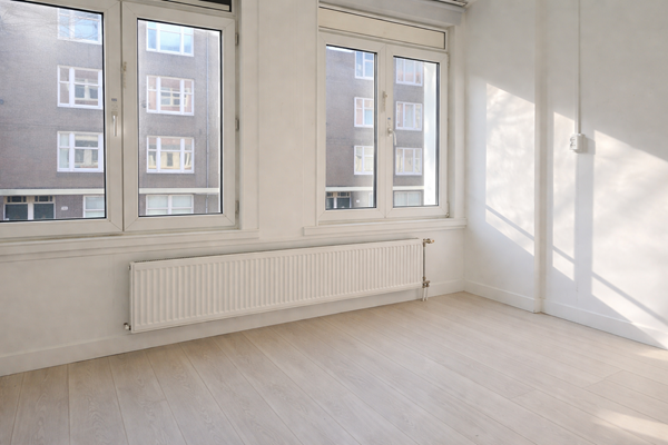 Medium property photo - Admiraal de Ruijterweg 354A1, 1055 NA Amsterdam